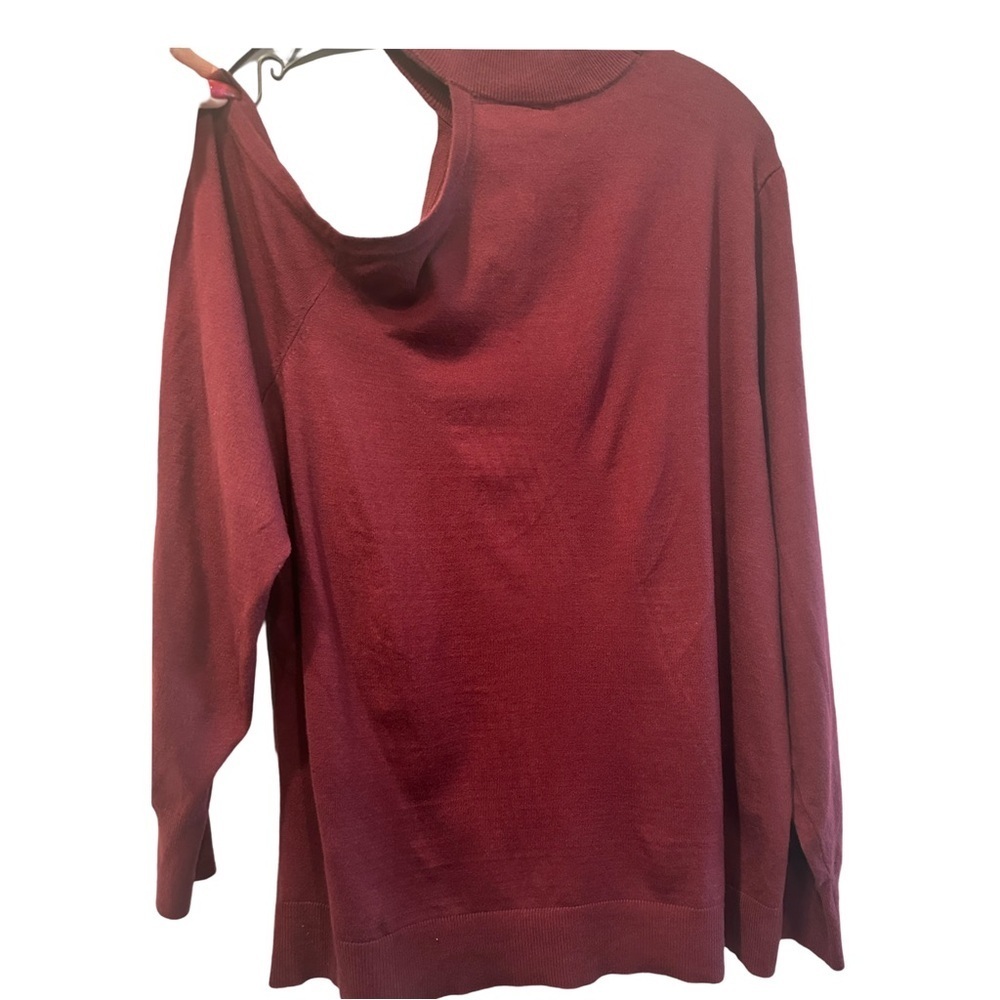 Lane Bryant Fitted Mock-Neck Cutout Pullover Sweater burgundy - Picture 2 of 3